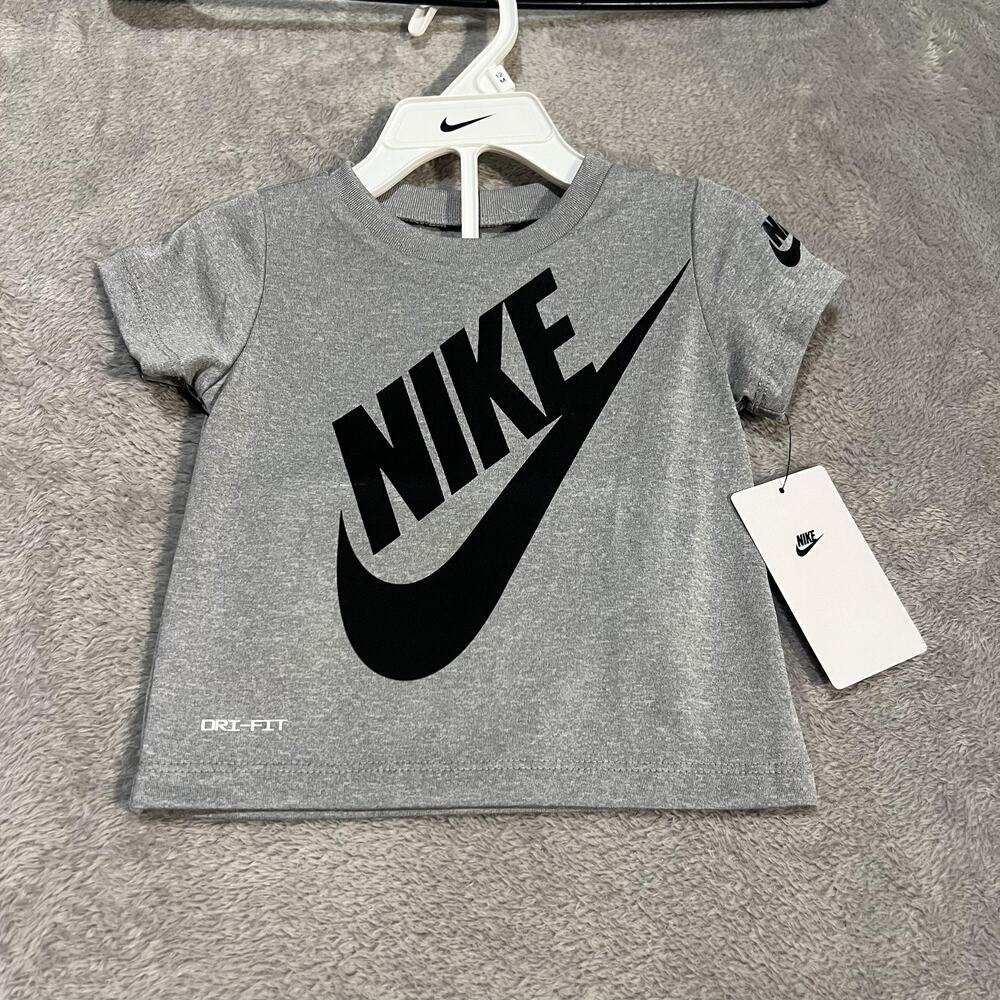 Nike Dri-FIT Shirt Tee Baby 12M Gray Black Logo Short Sleeve New Tag 74-80cm